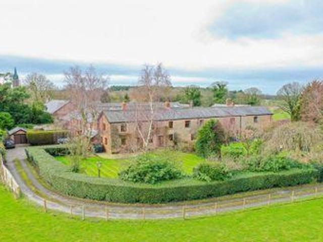 House for sale in Roby Mill, Lancashire