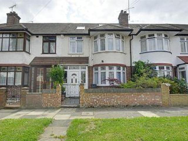 House for sale in Brentford End, Greater London