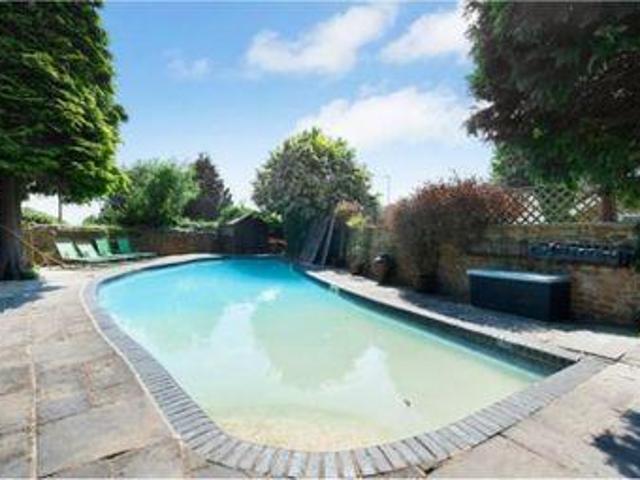 House for sale in Evershot, Oxfordshire