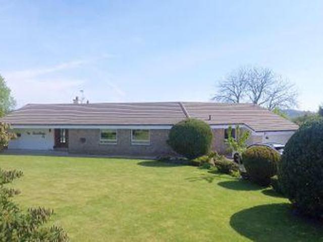House for sale in Carluke, Scotland