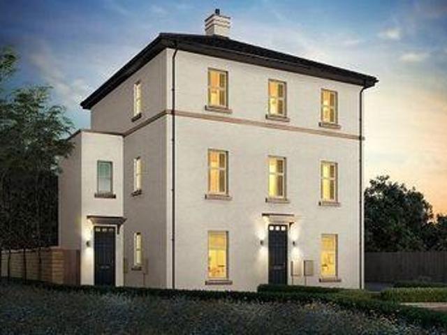 House for sale in West Yorkshire