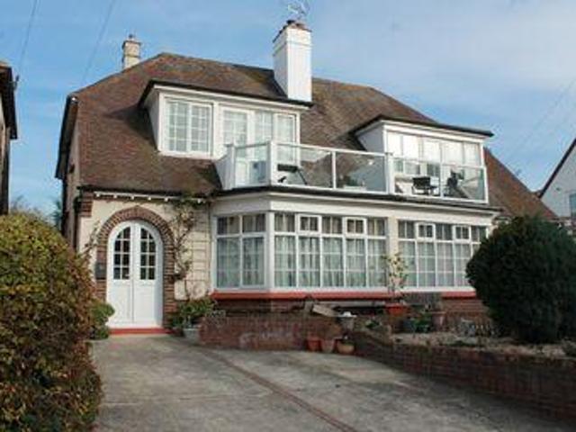 House for sale in Dale Hill, Essex