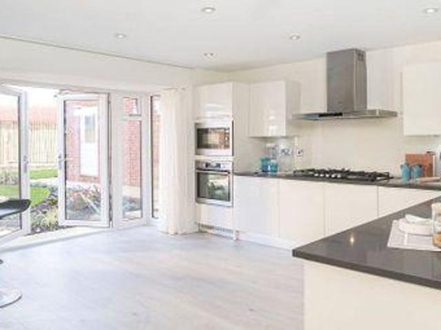 House for sale in Halton