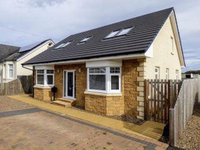 House for sale in Carluke, Scotland
