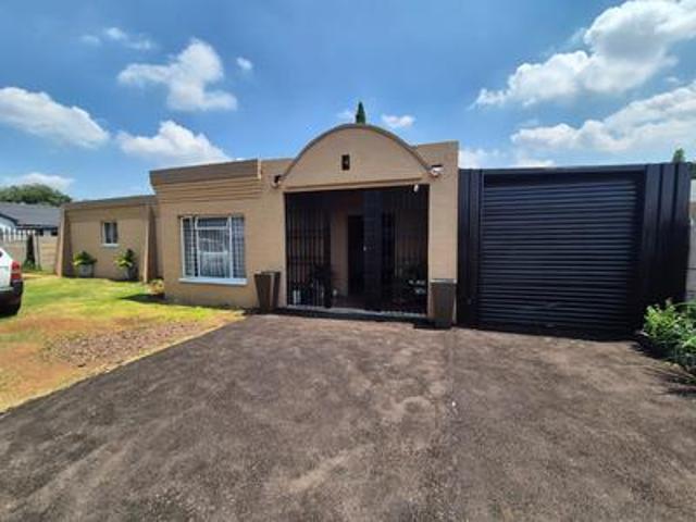 House for sale in Ekurhuleni, Gauteng