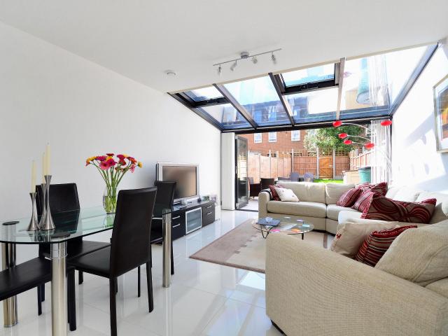 House for rent in Homerton, Greater London