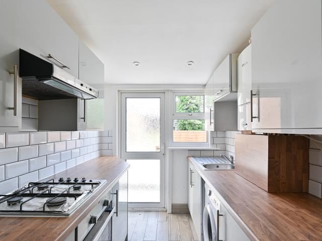 House for rent in London Borough of Merton, Mitcham