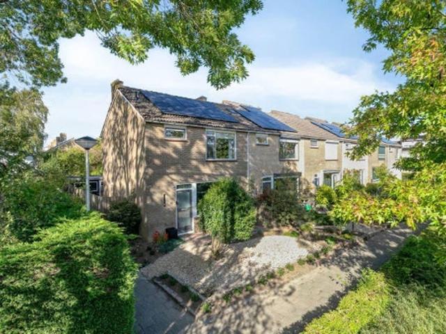 Woning te huur in Zuid-Beijerland, Hoeksche Waard