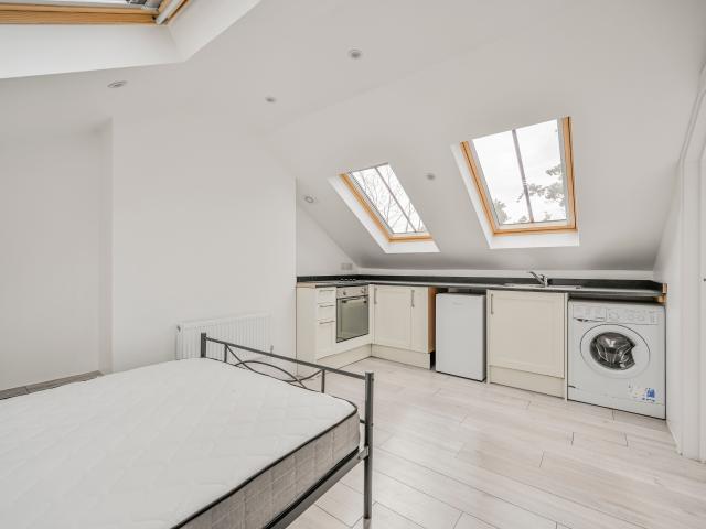 House for rent in Noel Park, Greater London