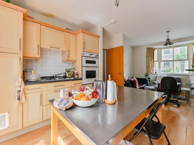 House for rent in Walworth, Greater London