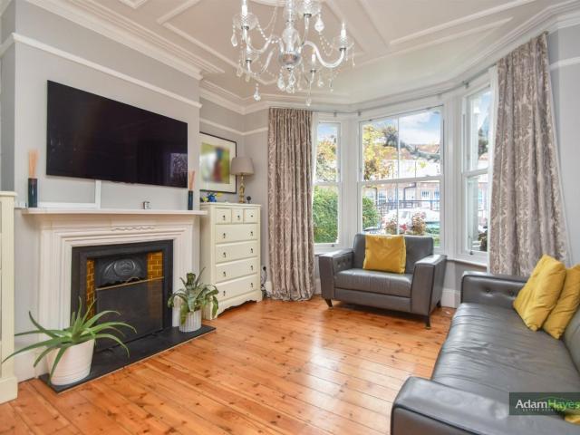House for rent in Fallow Corner, Greater London