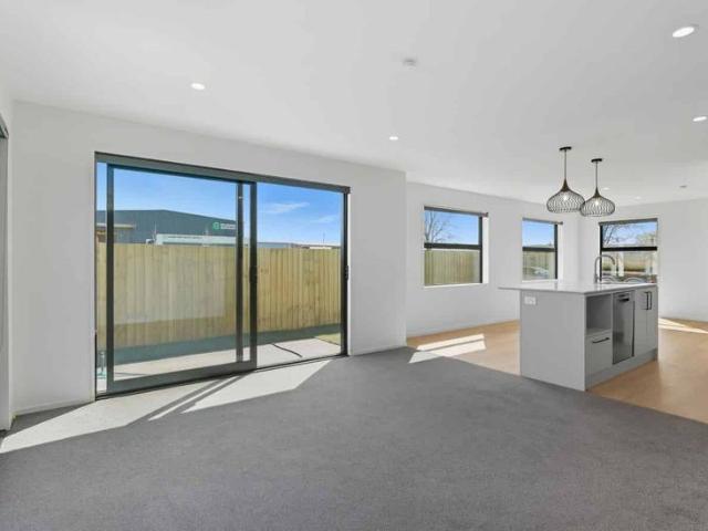 House for rent in Belfast, Christchurch