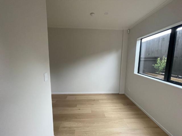 Room for rent in Howick