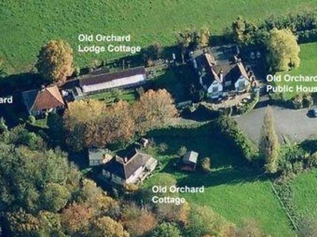 House for sale in Uxbridge, Greater London