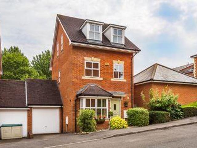 House for sale in Red Hill, Surrey