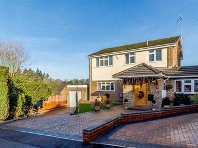 House for sale in Batchworth, Hertfordshire
