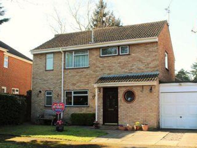 House for sale in Farnborough, Hampshire