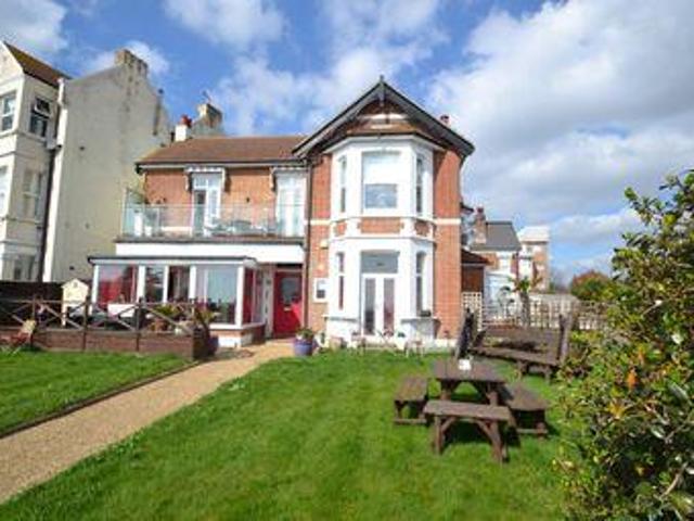 House for sale in Dale Hill, Essex