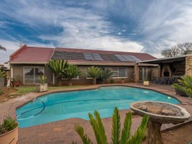 House for sale in Ekurhuleni, Gauteng