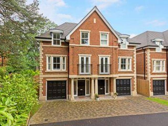 House for rent in Blackhills, Surrey