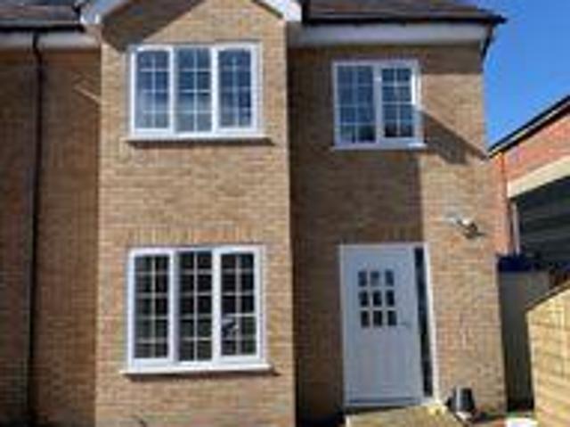 House for rent in Slough, Isle Of Man