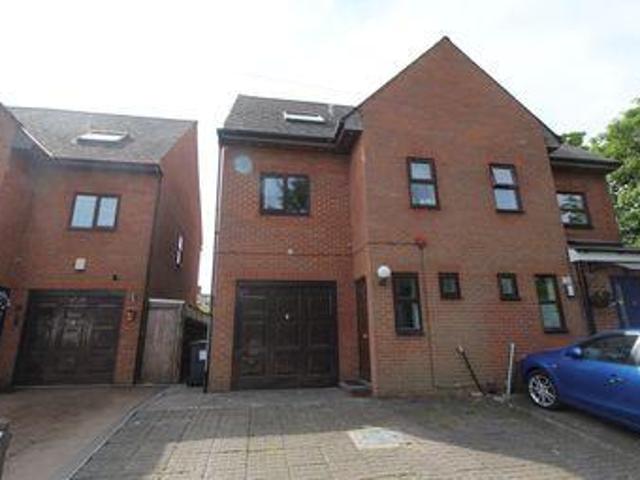 House for rent in Potters Bar, Hertfordshire