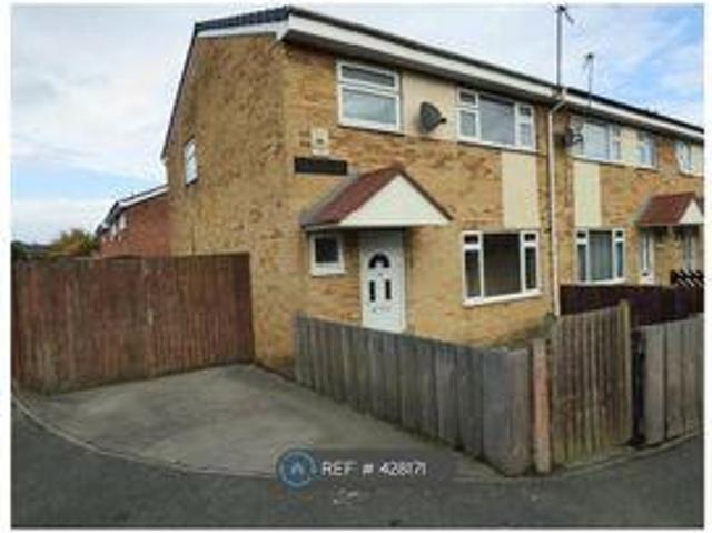 House for rent in Rossmore, Cheshire