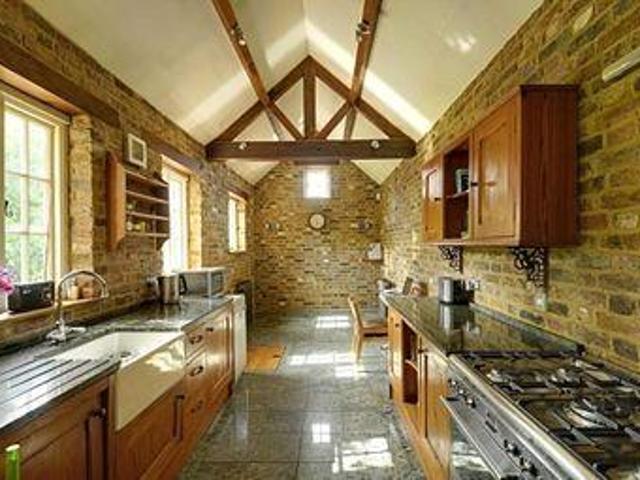 House for rent in Brentford End, Greater London