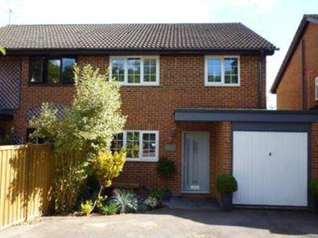 House for rent in Fole, Surrey