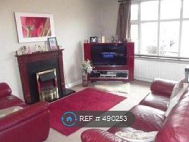 House for rent in Bromley Green, Ashford