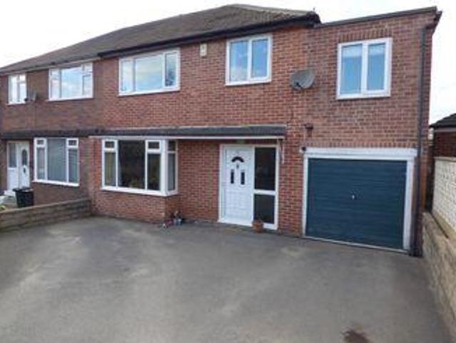 House for sale in Mirfield, West Yorkshire