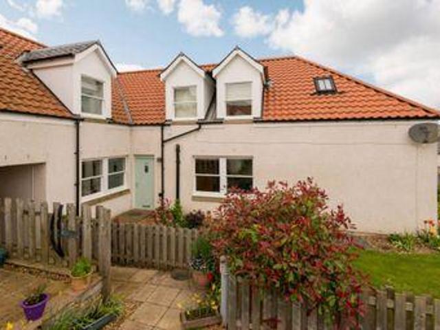 House for sale in Pathhead, Scotland