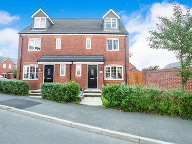 House for sale in Higher Bartle, Lancashire