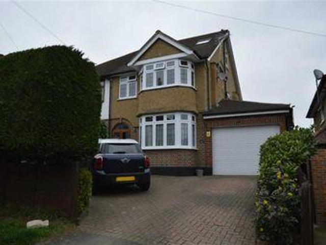 House for sale in Batchworth, Hertfordshire