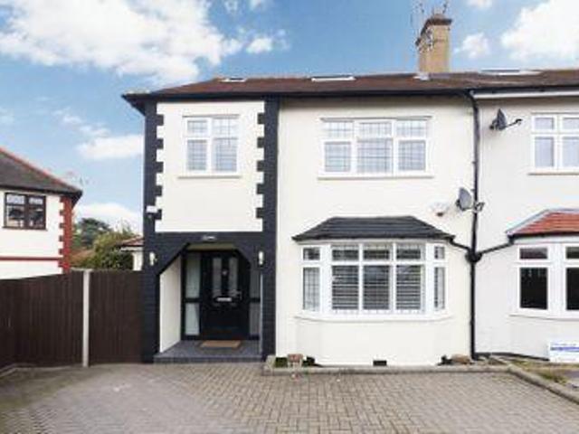 House for sale in Epping