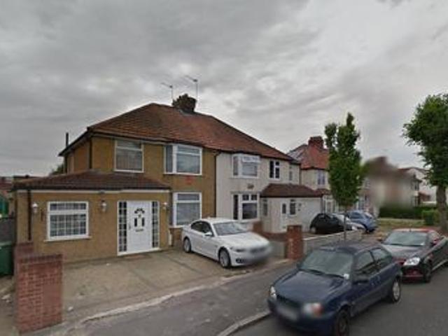 House for sale in Northolt, Greater London