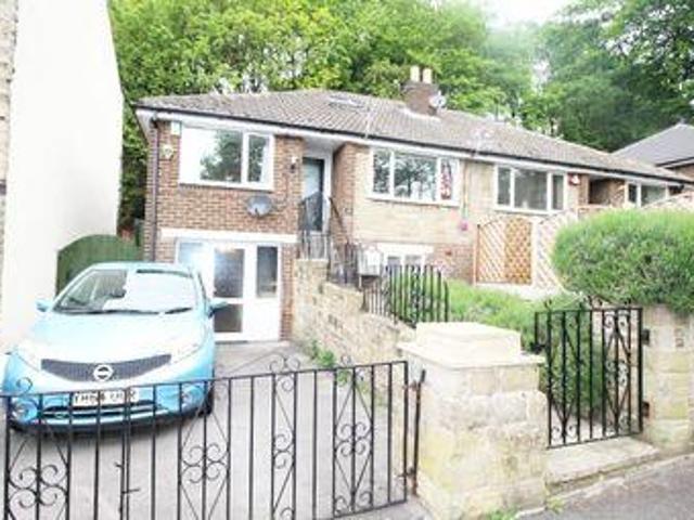 House for sale in Brighouse, West Yorkshire