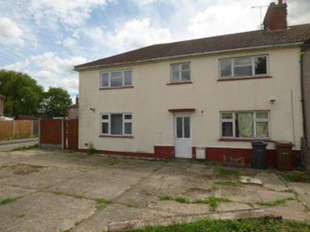 House for sale in Tilbury, Essex