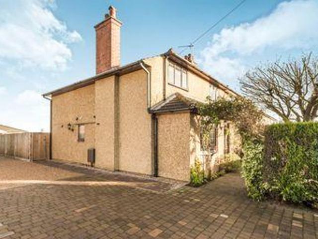House for sale in Shefford, Bedfordshire