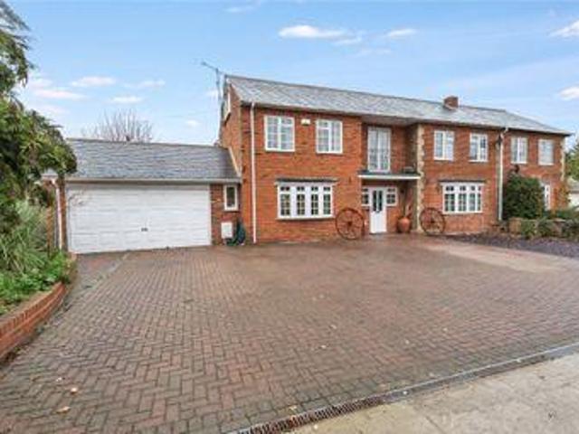 House for sale in Bracknell