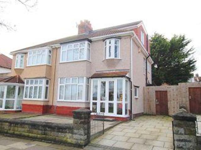 House for sale in Calderstones