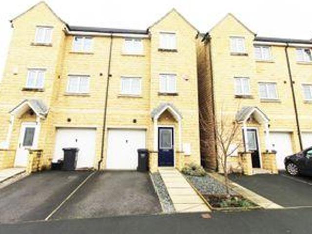House for sale in Brighouse, Calderdale