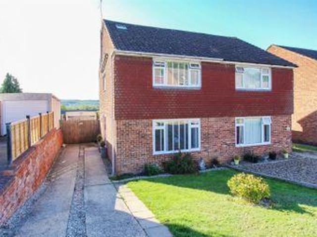 House for sale in The Bridge, Kent