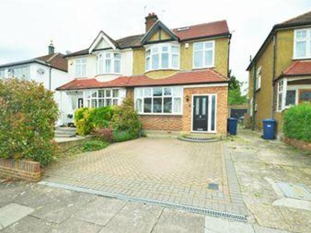 House for sale in Edgware, Greater London