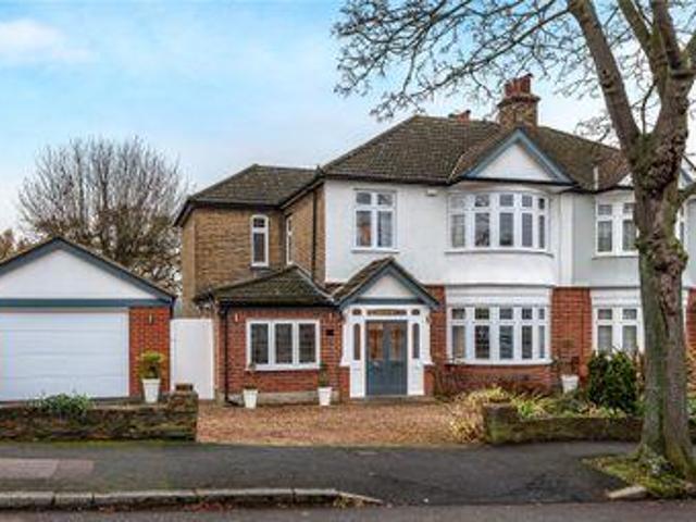 House for sale in Bromley Green, Ashford