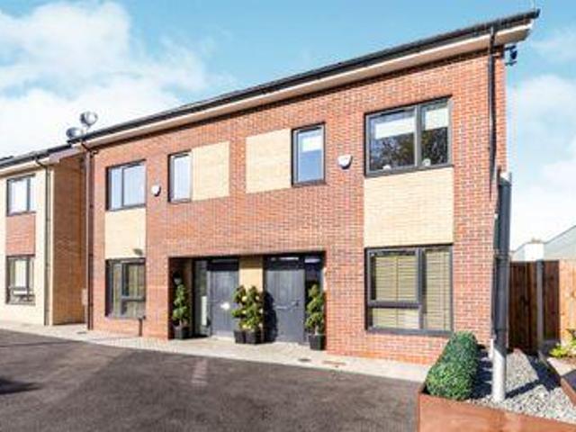 House for sale in Ware, East Hertfordshire