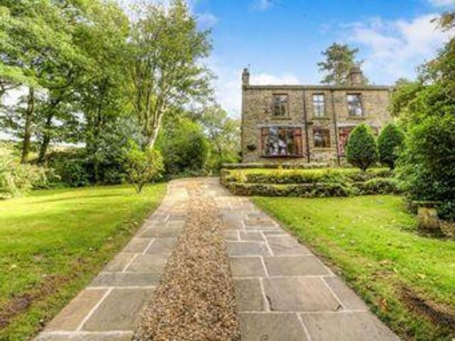 House for sale in Charlesworth, East Midlands