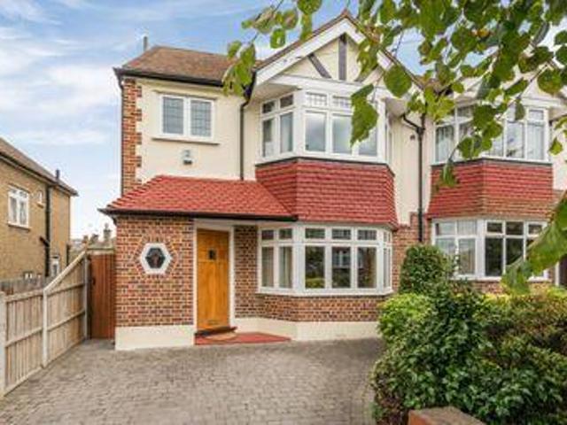 House for sale in Buckhurst Hill, Epping Forest