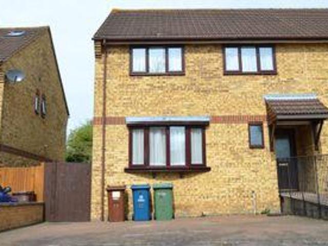 House for sale in Northolt, Greater London