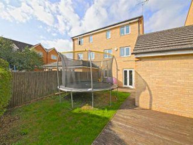 House for sale in Borehamwood, Hertsmere